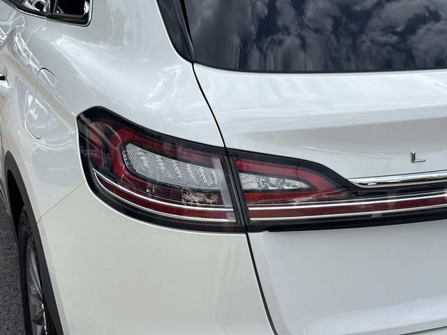 Certified 2022 Lincoln Nautilus AWD w/ Premium Package image 11