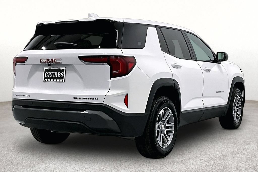 Used 2025 GMC Terrain Elevation FWD image 2