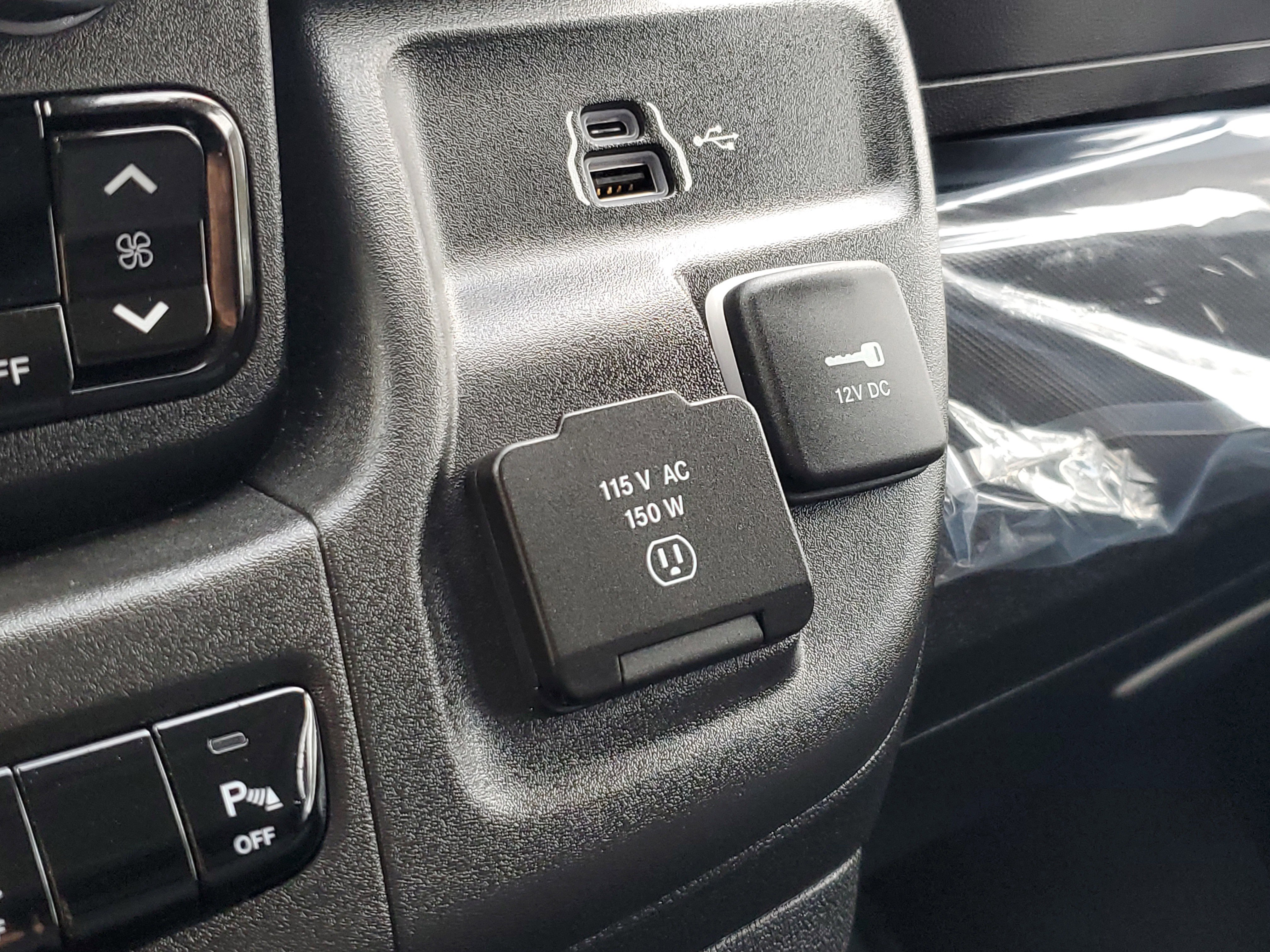 Used 2025 RAM ProMaster 2500 w/ Quick Order Package 22G SLT image 18