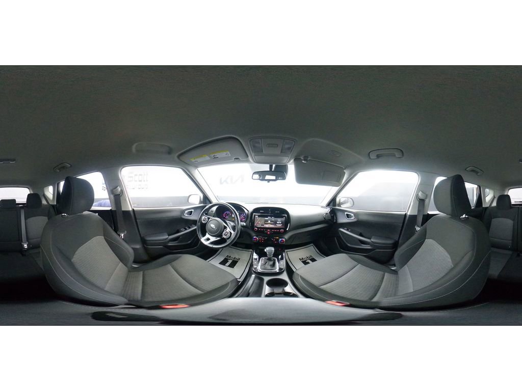 Used 2020 Kia Soul EX image 16