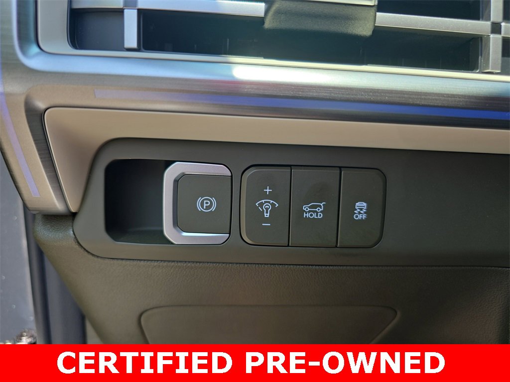 Used 2025 Hyundai Santa Fe Calligraphy image 28