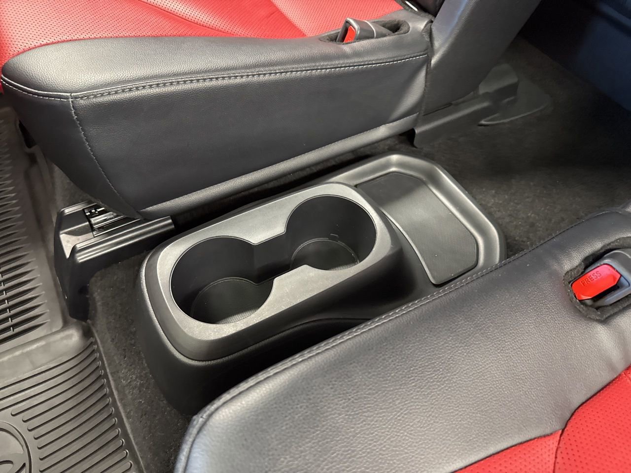 Used 2025 Toyota Highlander XSE image 41