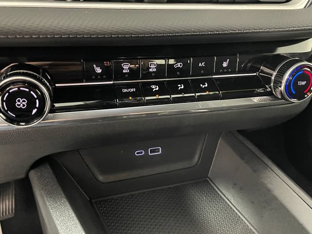 Certified 2026 Chevrolet Equinox LT FWD image 10