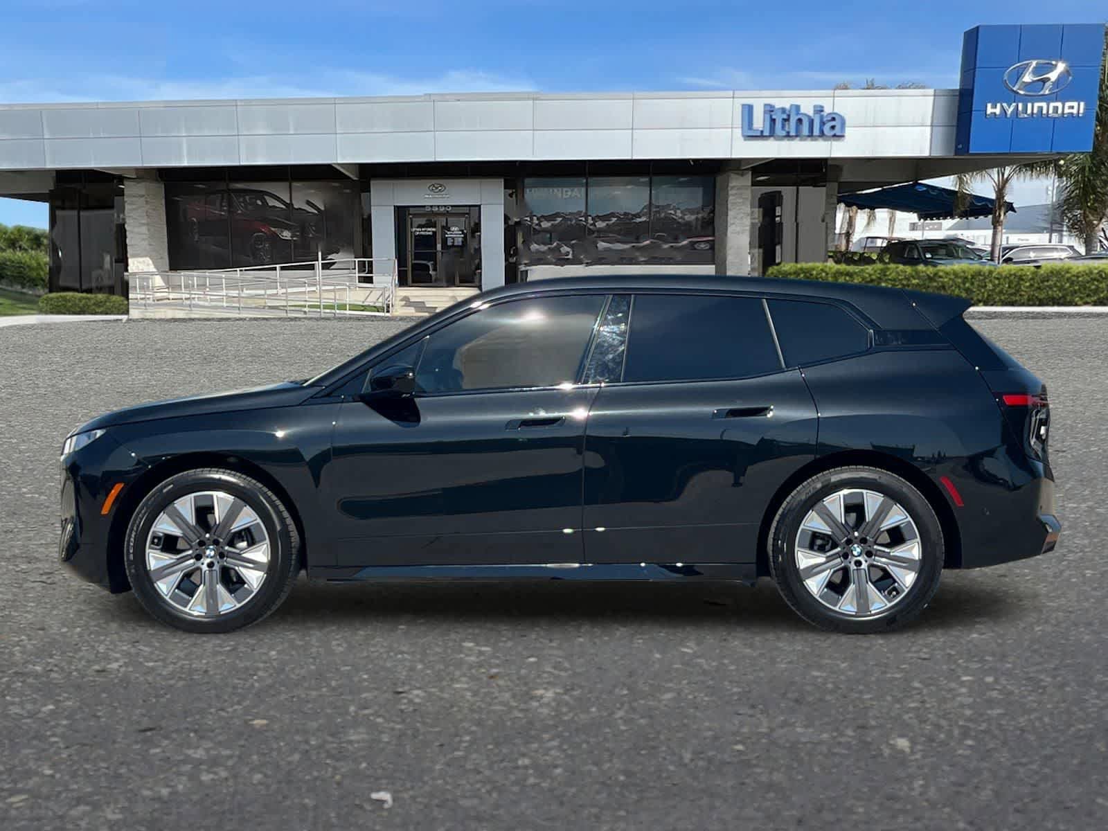 Used 2026 BMW iX xDrive45 AWD/4WD image 6