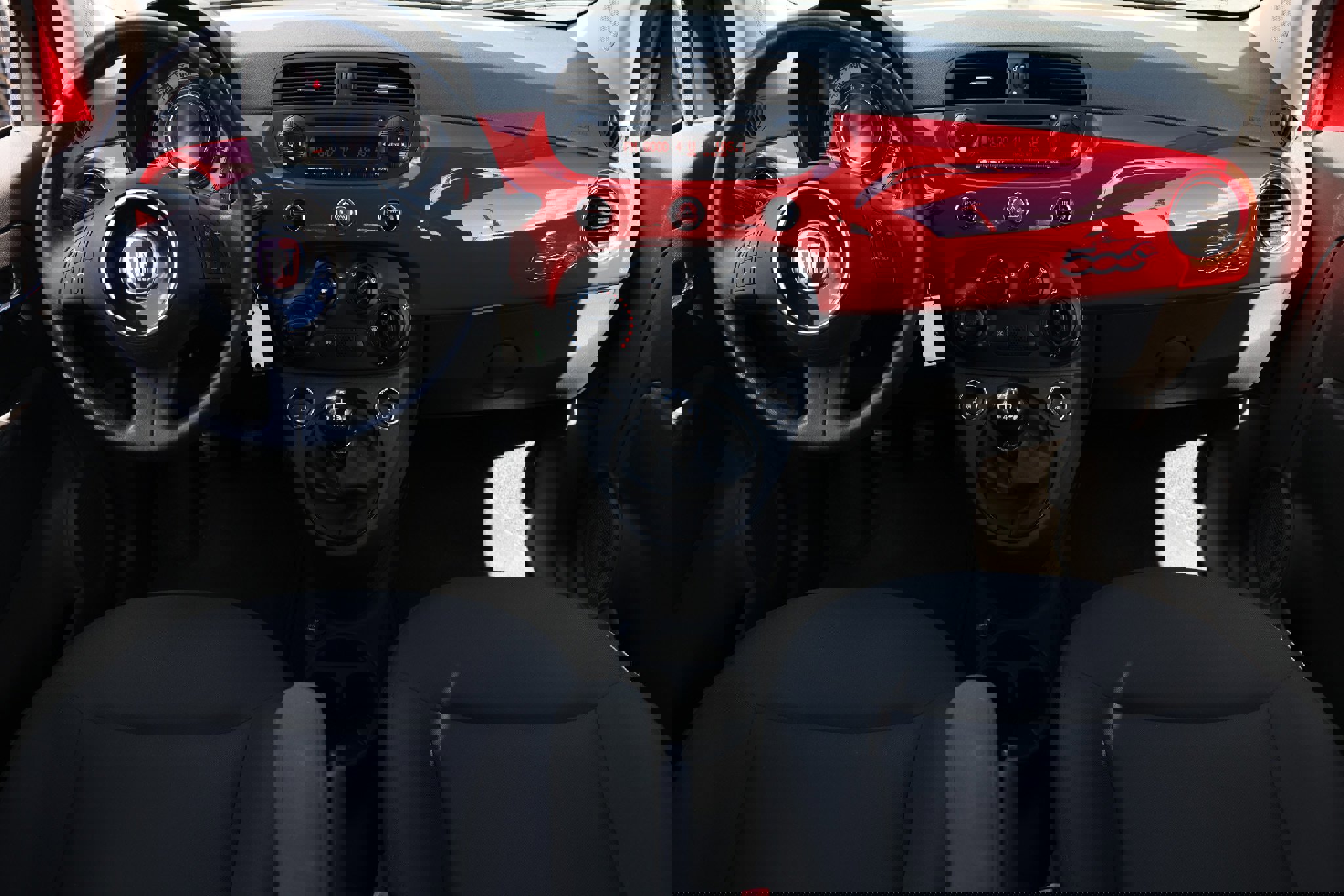 Used 2012 FIAT 500 Pop image 2