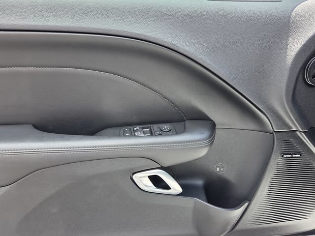 Used 2018 Dodge Challenger R/T Scat Pack RWD image 17