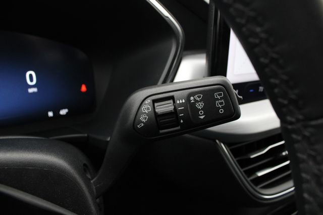 Used 2023 Ford Escape SE w/ PHEV Premium Package FWD image 15