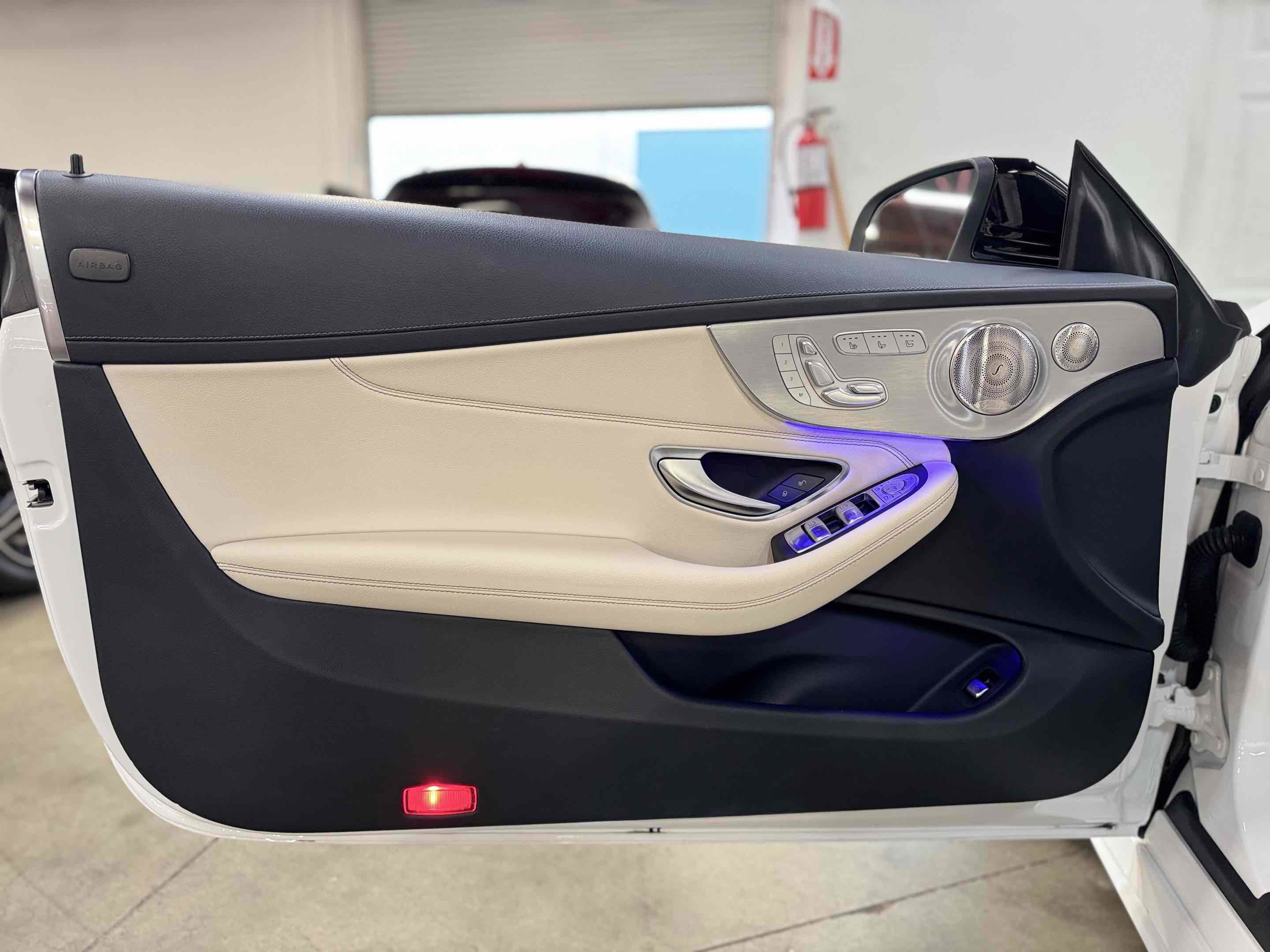 Used 2023 Mercedes-Benz C 300 Cabriolet image 77