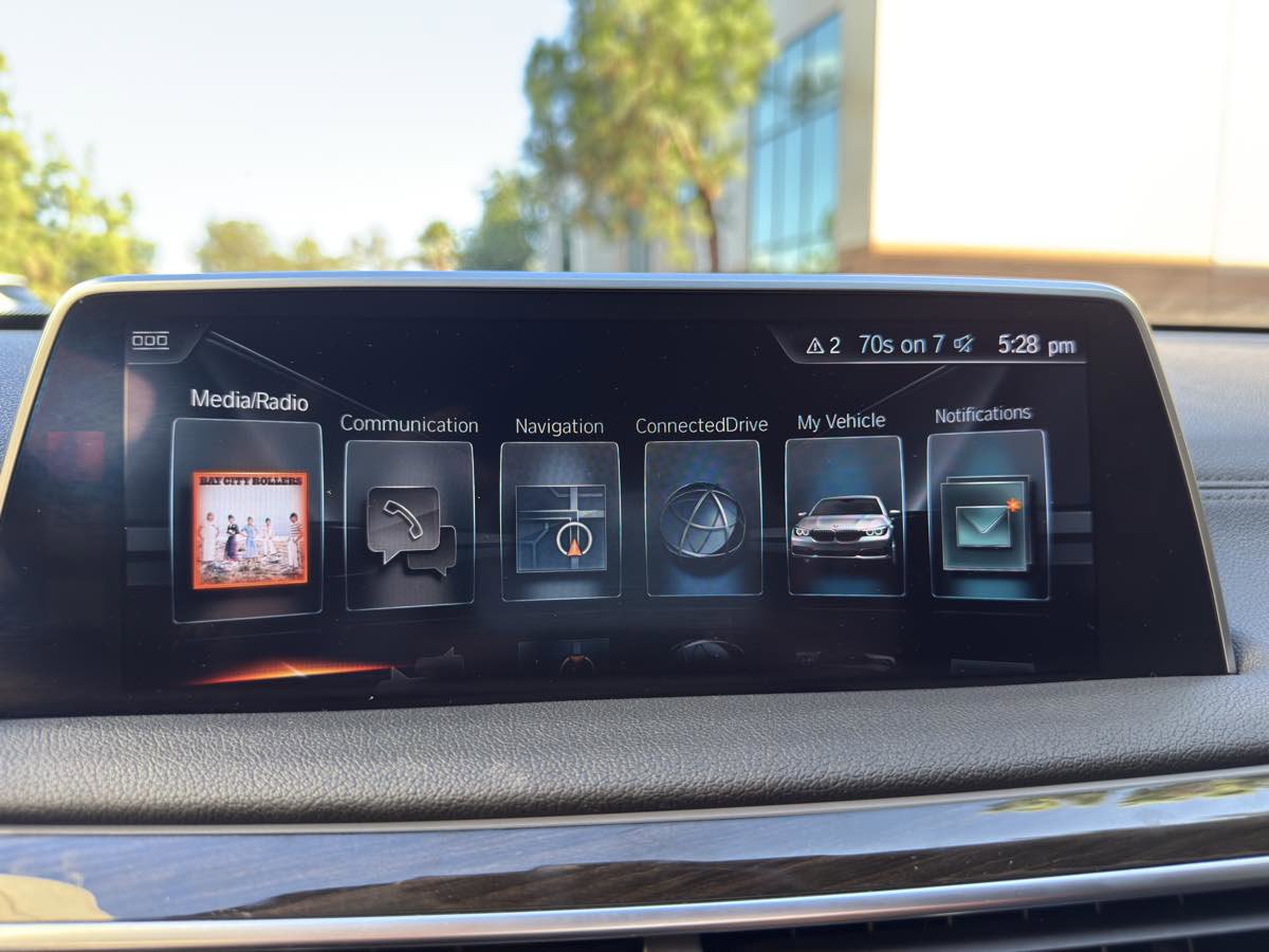 Used 2016 BMW 740i image 48