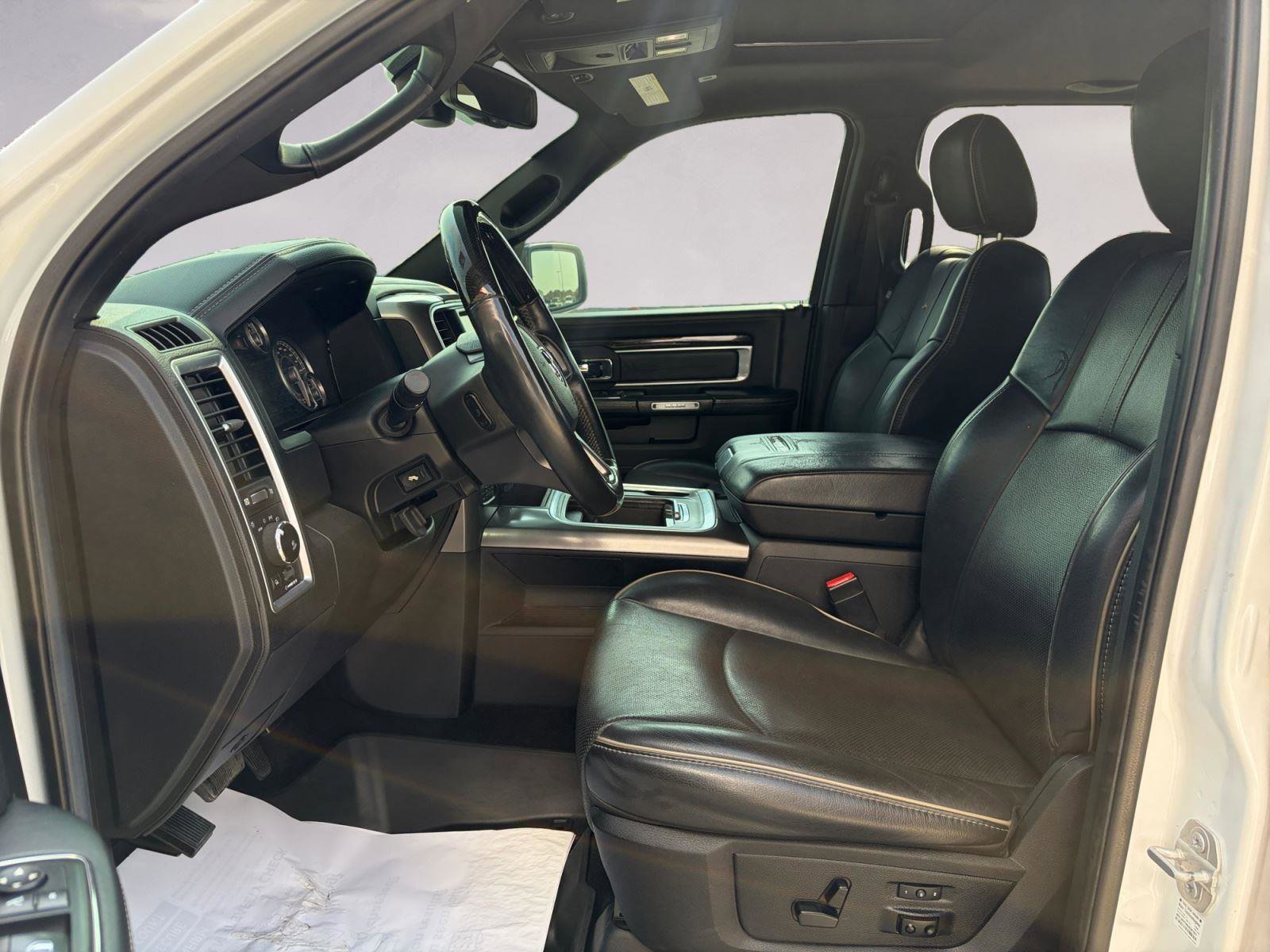 Used 2017 RAM 1500 Limited AWD/4WD image 9