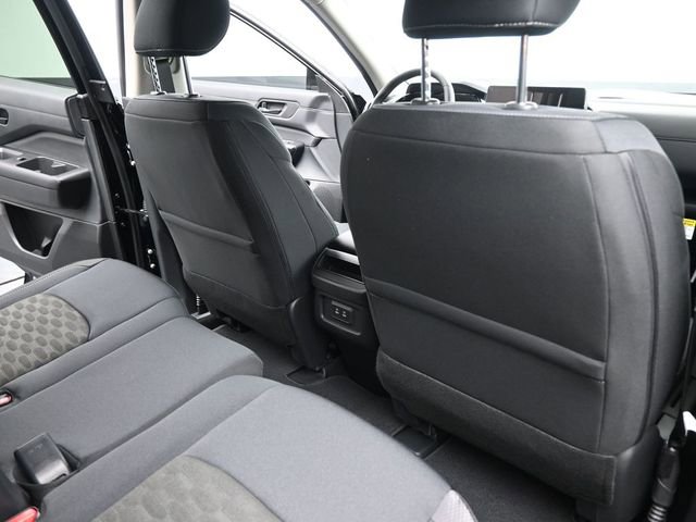 New 2026 Nissan Pathfinder SV image 24