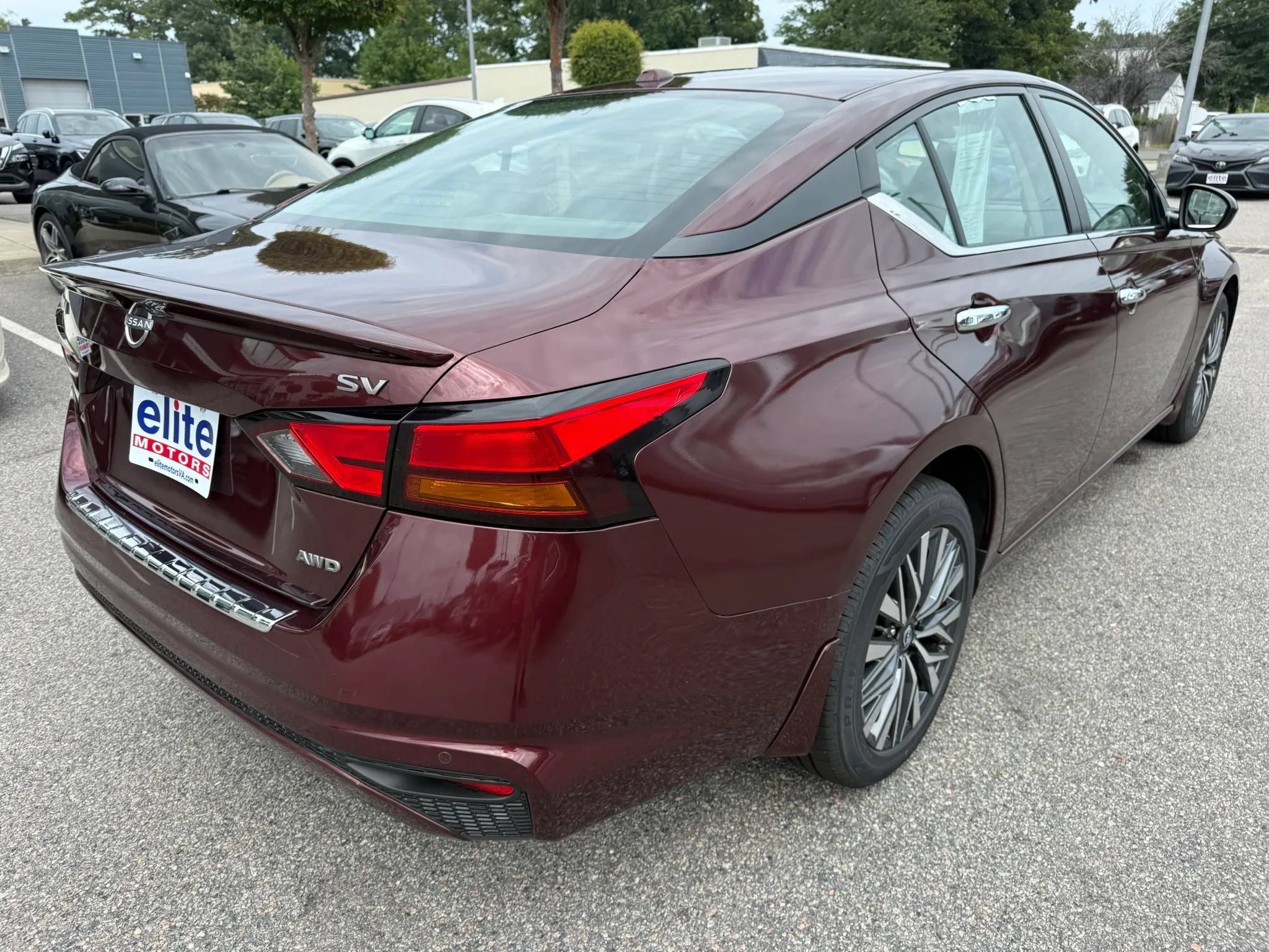 Used 2023 Nissan Altima 2.5 SV AWD/4WD image 7