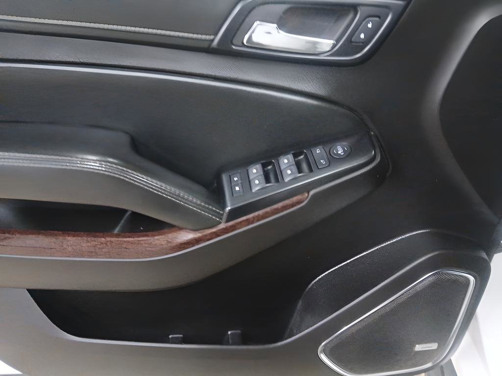 Used 2015 GMC Yukon XL SLE w/ Convenience Package image 18