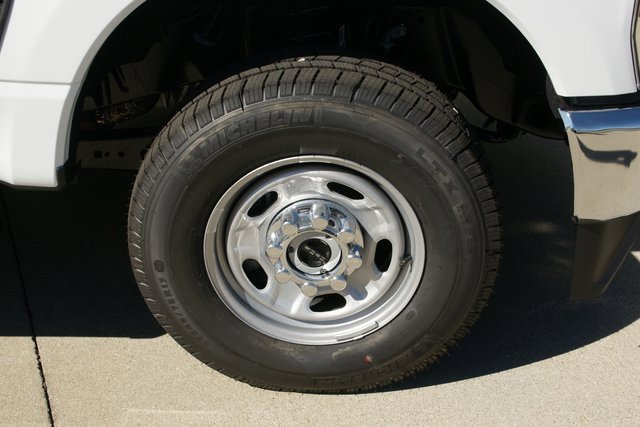 New 2026 Ford F250 XL image 8