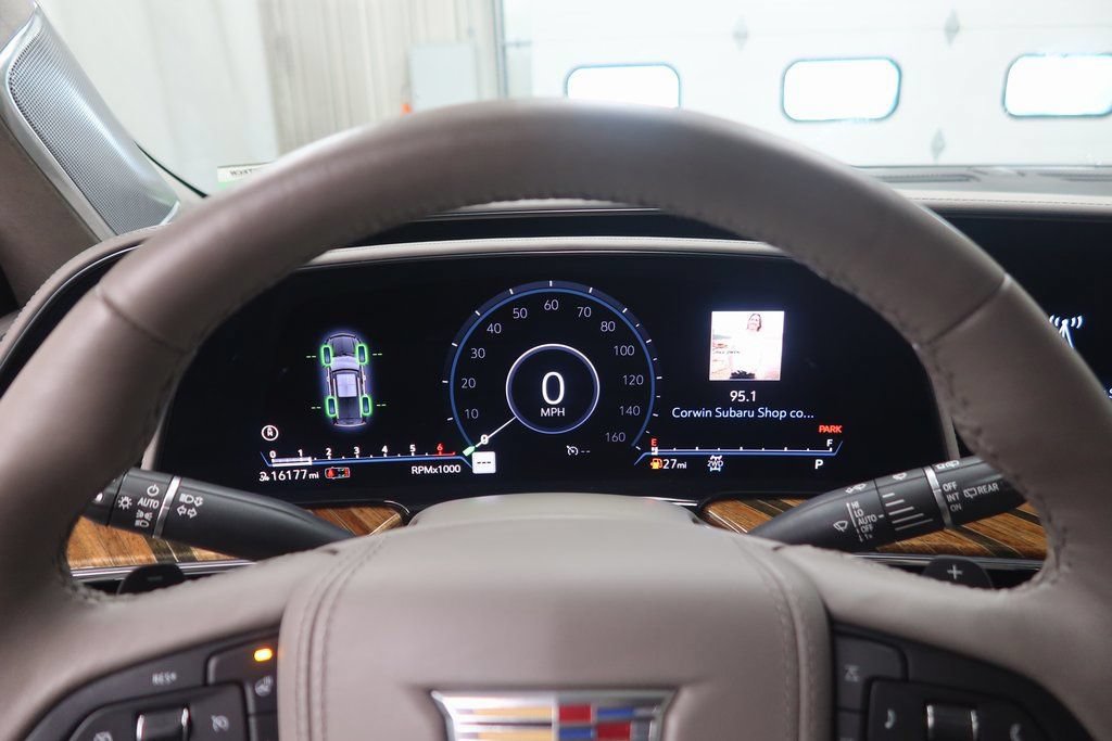 Used 2022 Cadillac Escalade Sport Platinum w/ LPO, ONYX Package AWD/4WD image 31