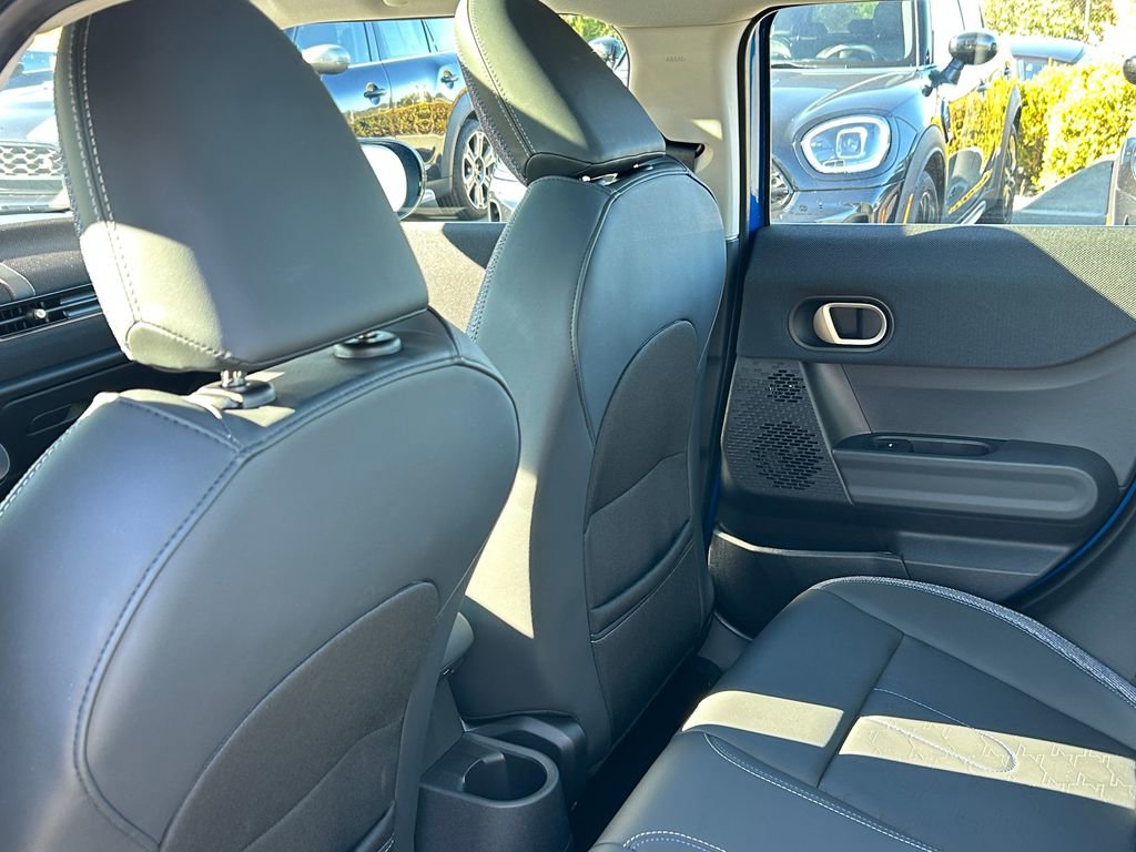 Used 2025 MINI Cooper S image 30