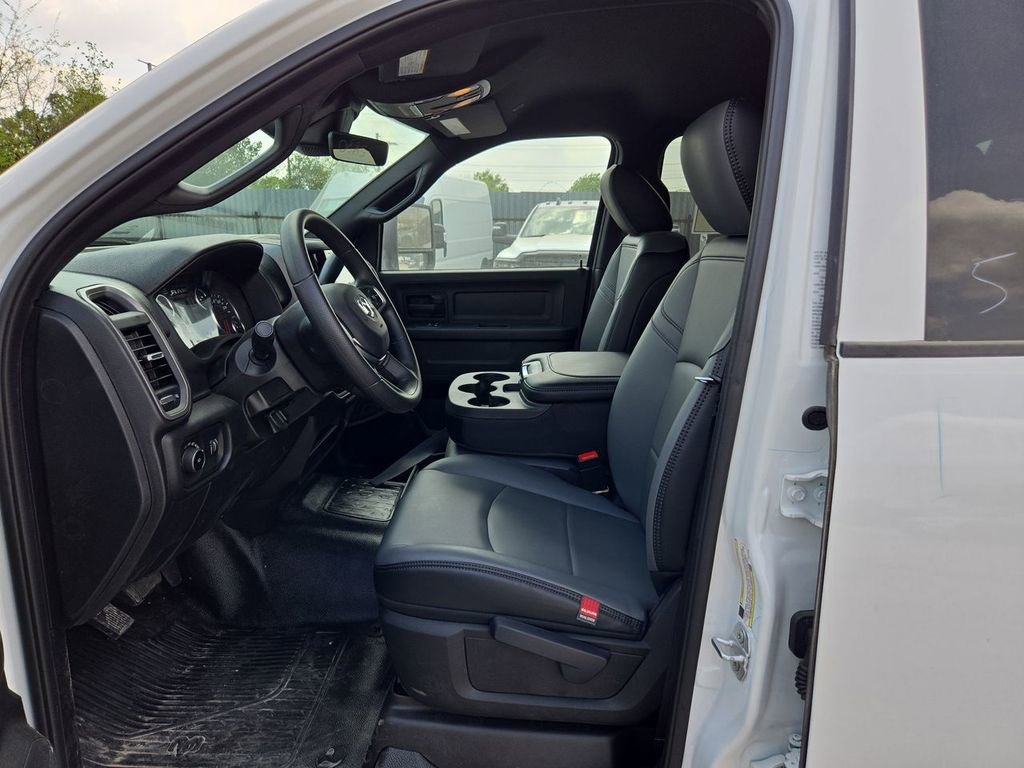 New 2026 RAM 3500 Tradesman AWD/4WD image 21
