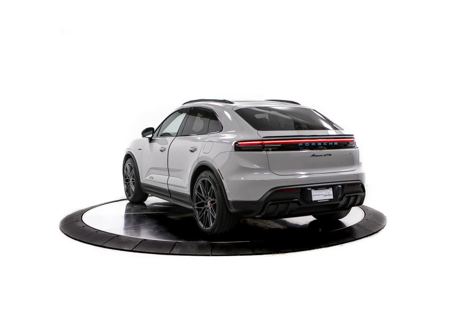New 2026 Porsche Macan GTS Electric AWD/4WD image 3