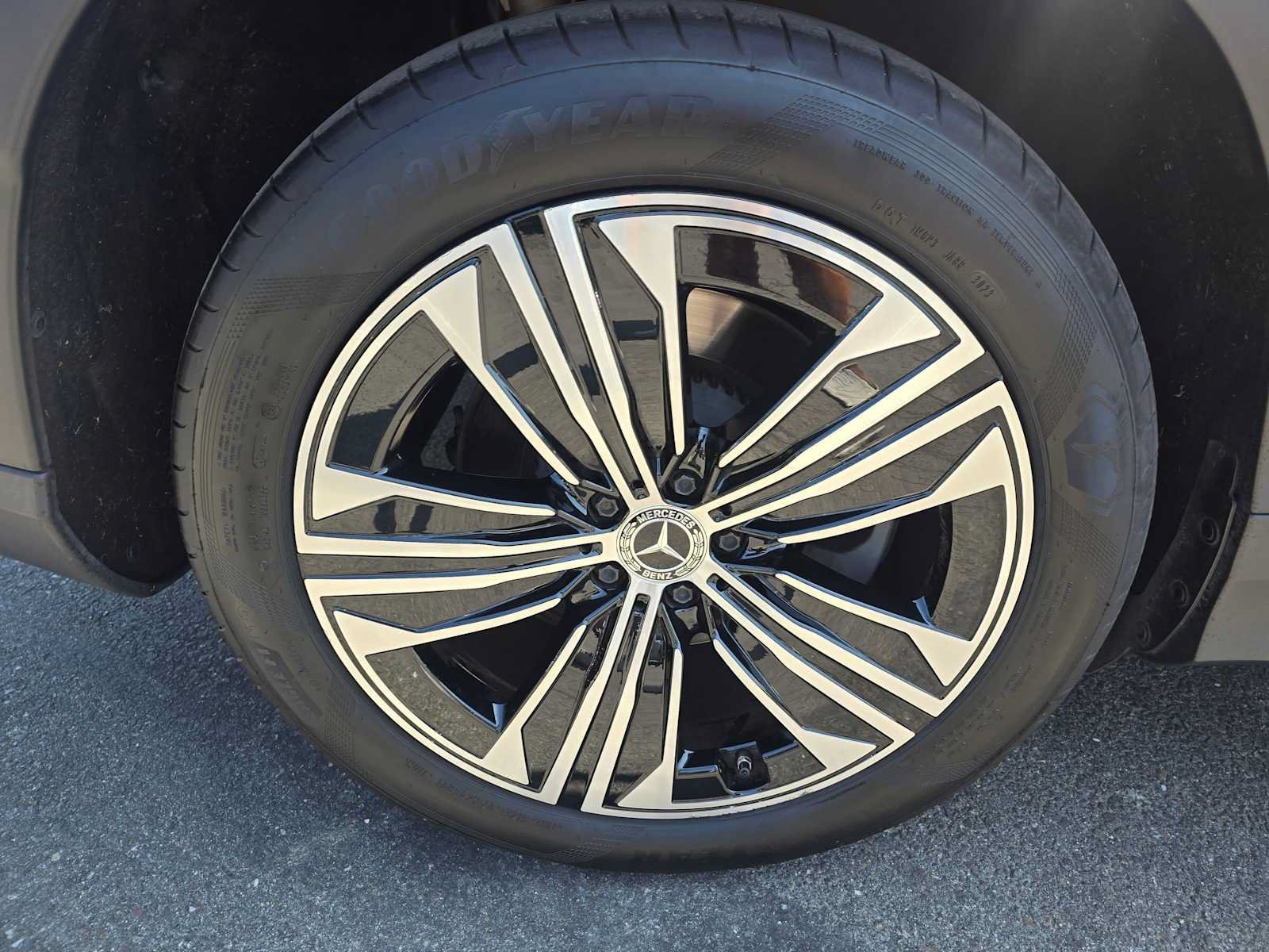 Certified 2024 Mercedes-Benz EQS 450+ 4MATIC SUV image 9