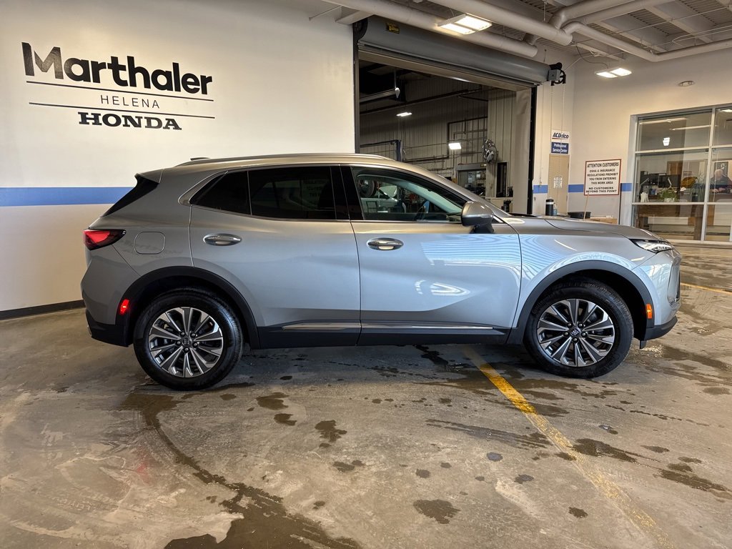 Used 2025 Buick Envision Preferred image 4