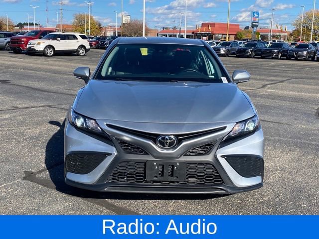 Used 2023 Toyota Camry SE video 3