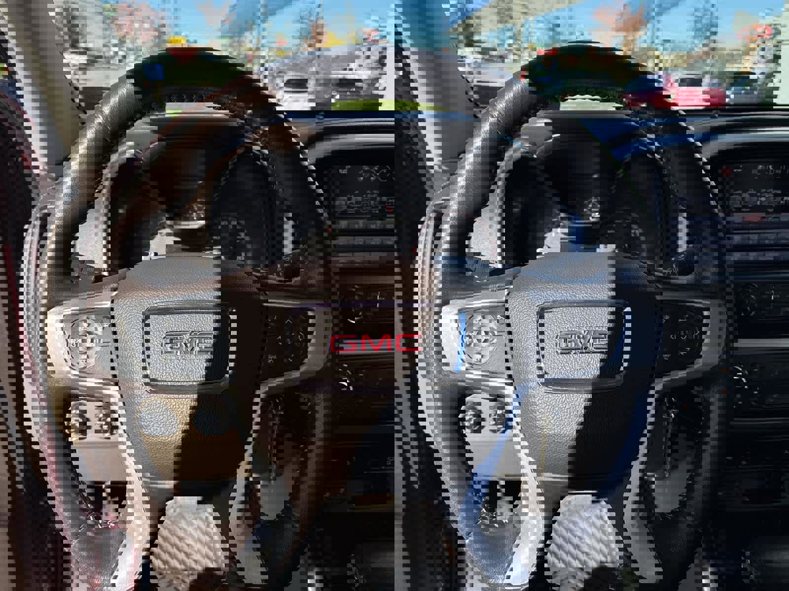 Used 2016 GMC Canyon SLT w/ Driver Alert Package image 18