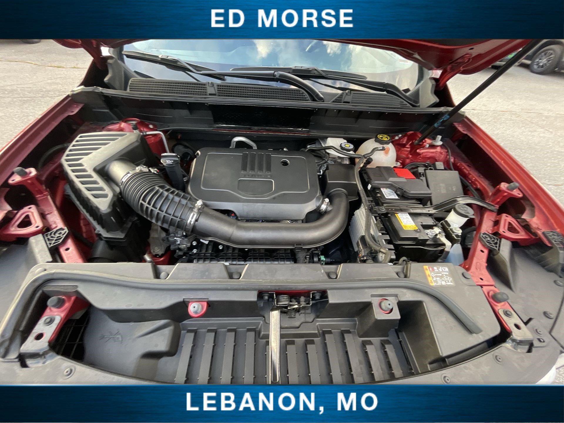 Used 2023 GMC Acadia SLE w/ Driver Convenience Package image 28