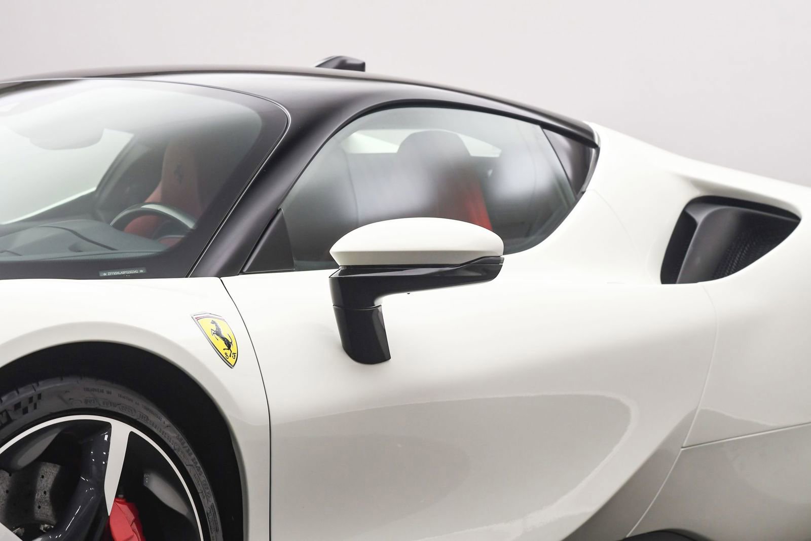 Used 2023 Ferrari SF90 Stradale image 10