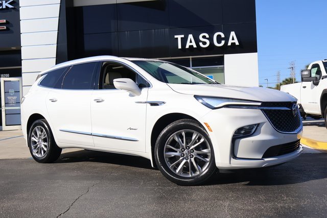 Certified 2023 Buick Enclave Avenir w/ Avenir Technology Package