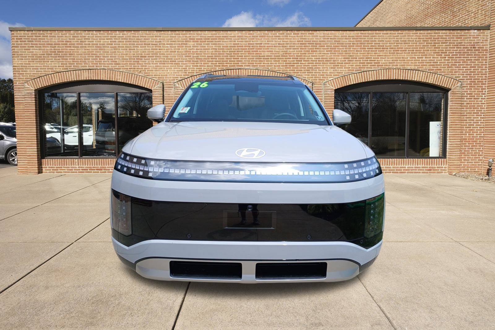 New 2026 Hyundai Ioniq 9 Limited image 9