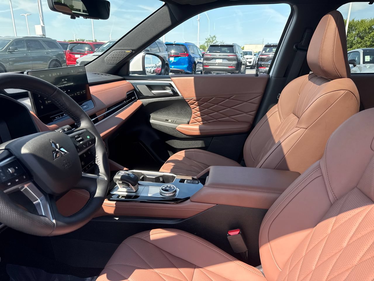 Used 2025 Mitsubishi Outlander SEL AWD/4WD image 11