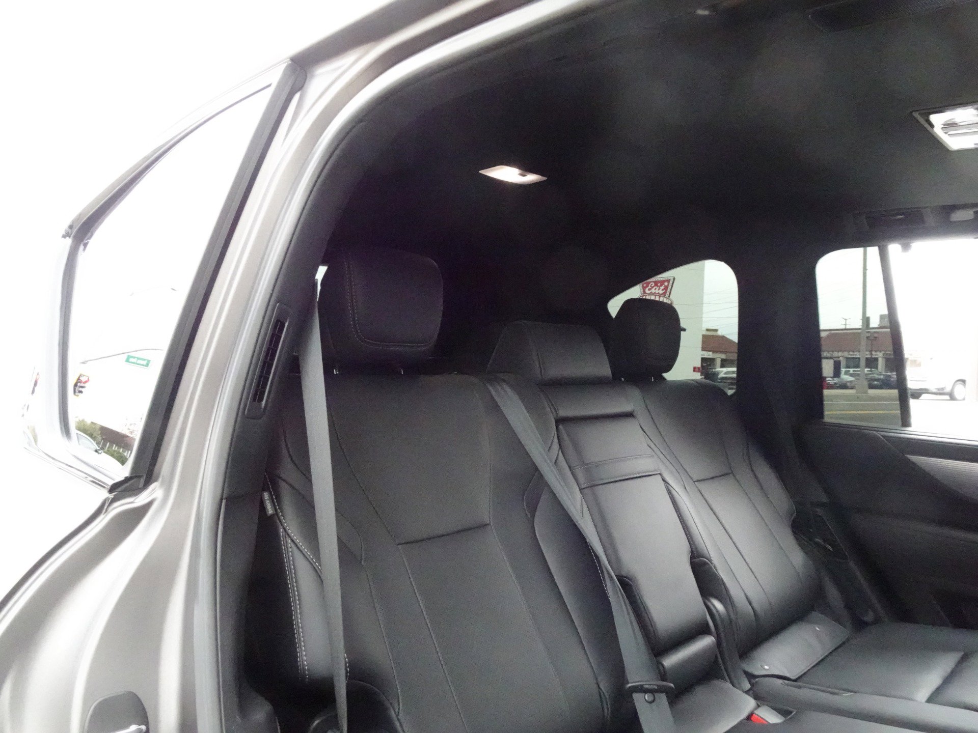 Used 2024 Lexus LX 600 F Sport AWD/4WD image 17