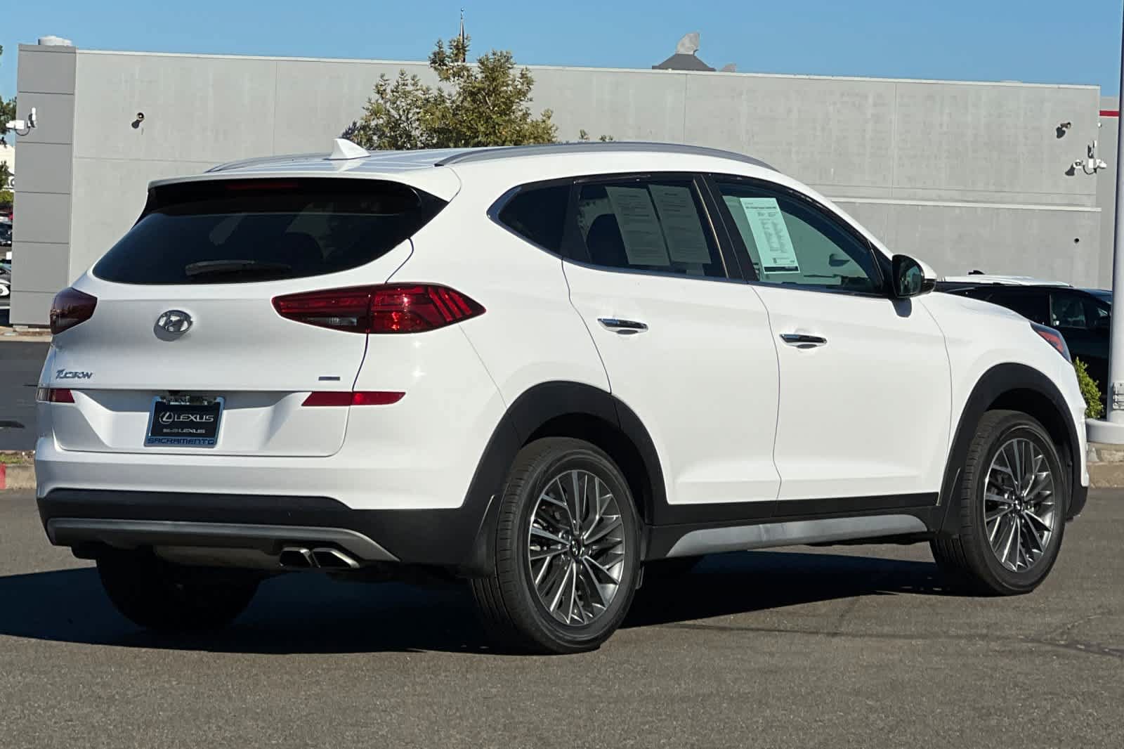 Used 2021 Hyundai Tucson Limited AWD/4WD image 2