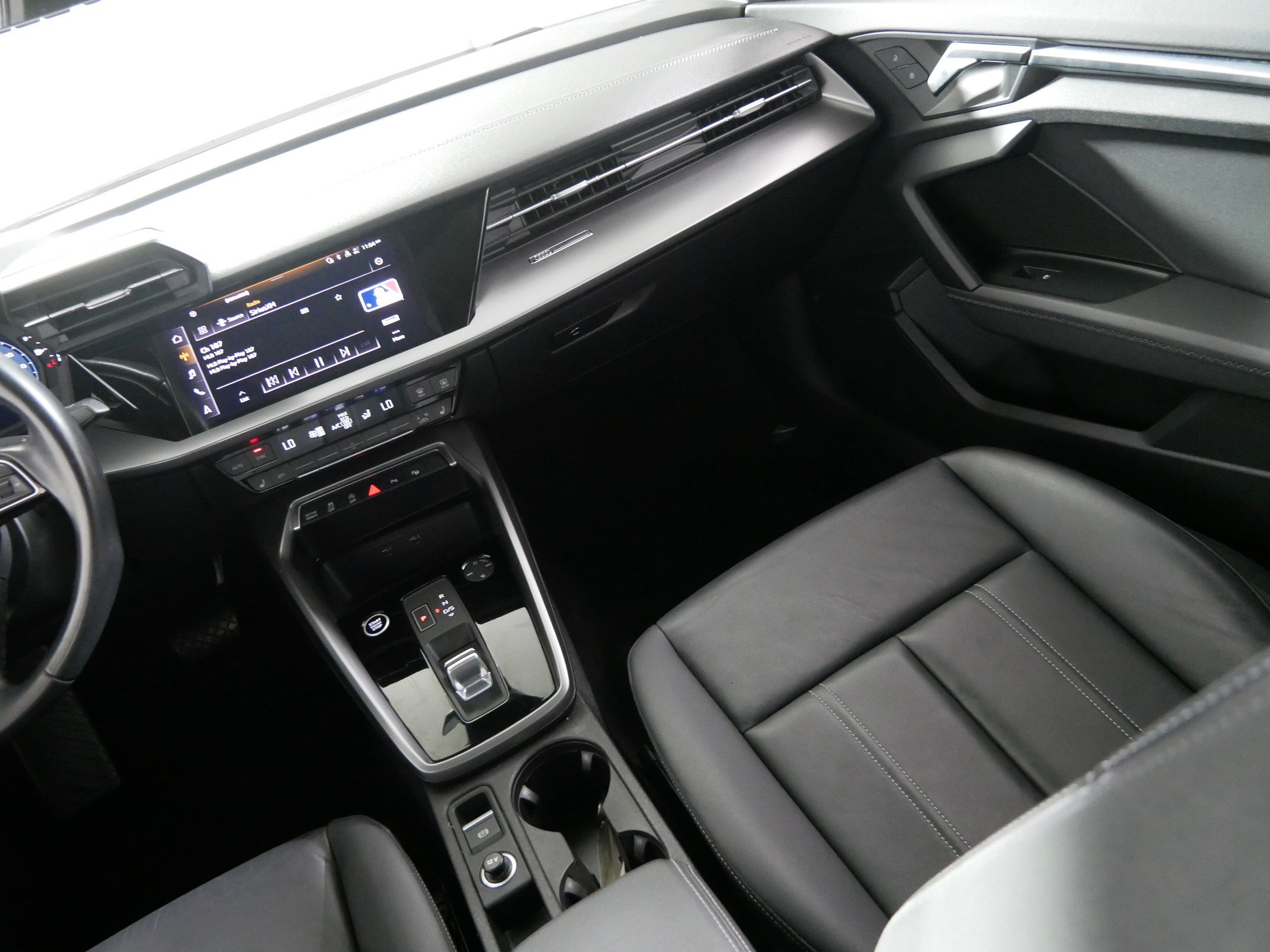 Used 2024 Audi A3 2.0T Premium FWD image 11