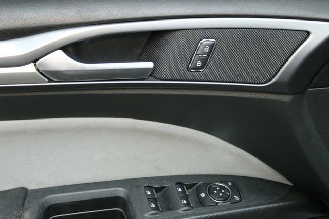 Used 2014 Ford Fusion S image 14