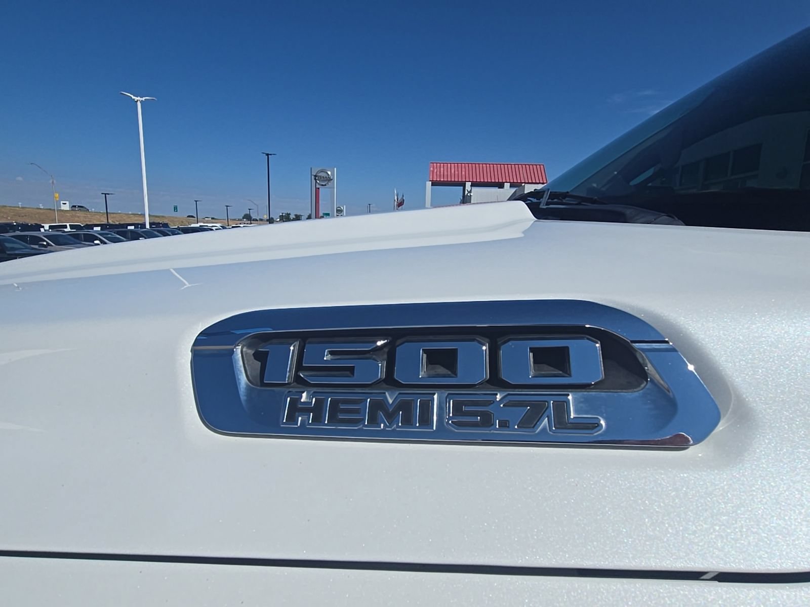 Used 2019 RAM 1500 Limited AWD/4WD image 18