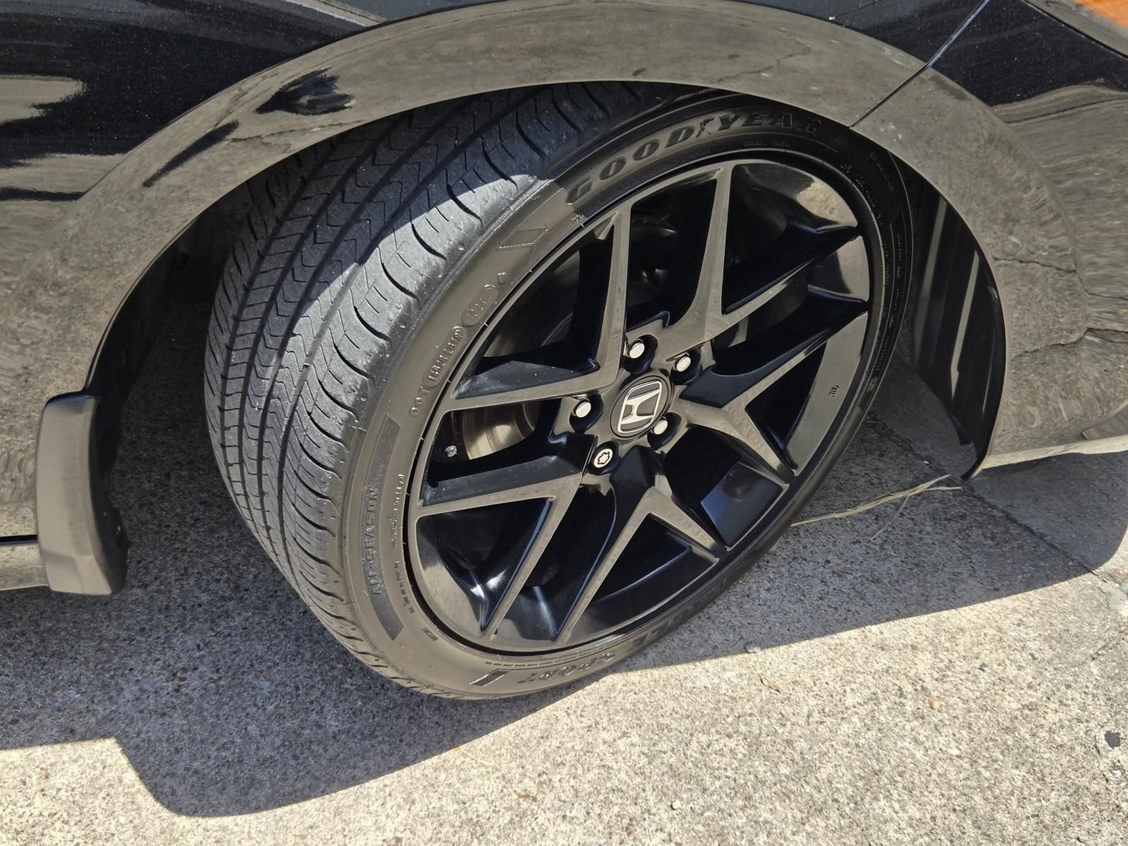 Used 2024 Honda Civic Sport image 10
