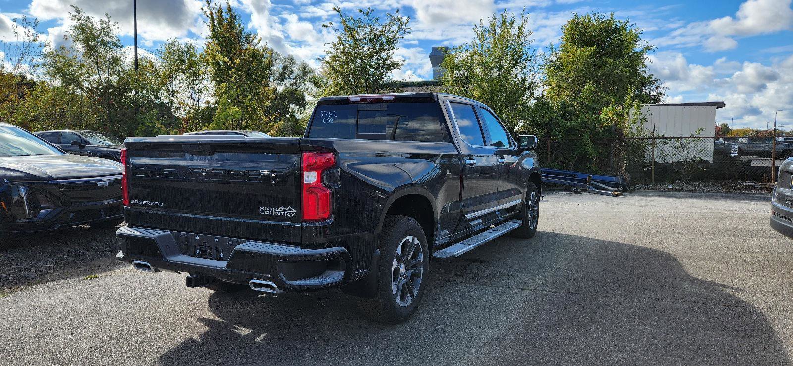 New 2026 Chevrolet Silverado 1500 High Country w/ Technology Package image 5
