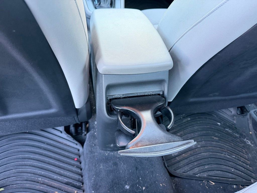 Used 2020 Hyundai Elantra Value Edition w/ Winter Weather Package FWD image 31