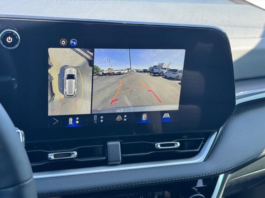 New 2026 Chevrolet Equinox LT w/ Midnight Edition FWD image 19