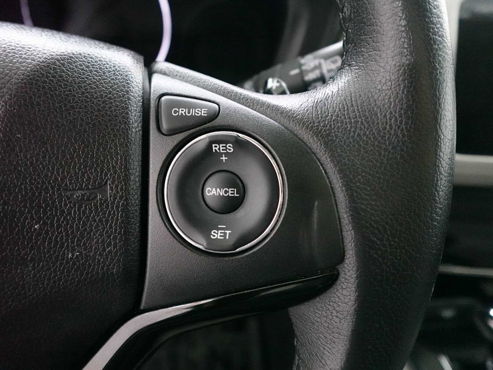 Used 2017 Honda HR-V EX-L image 18