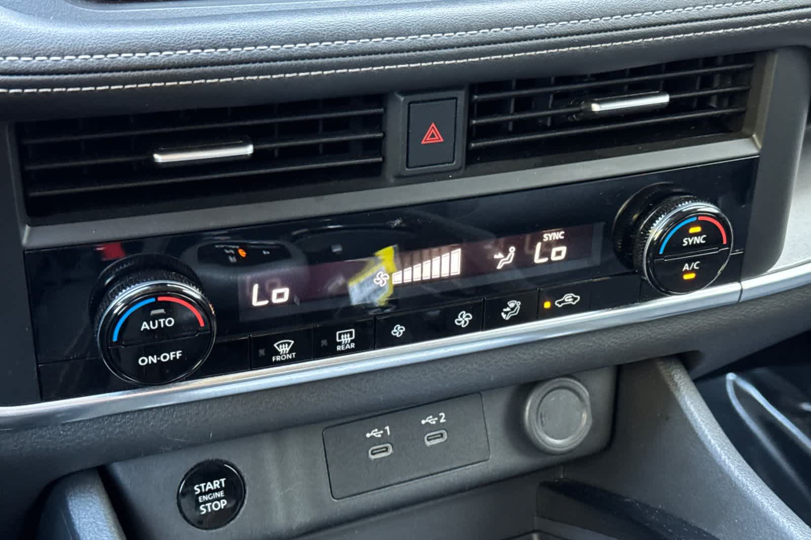 Used 2025 Nissan Rogue SV FWD image 20