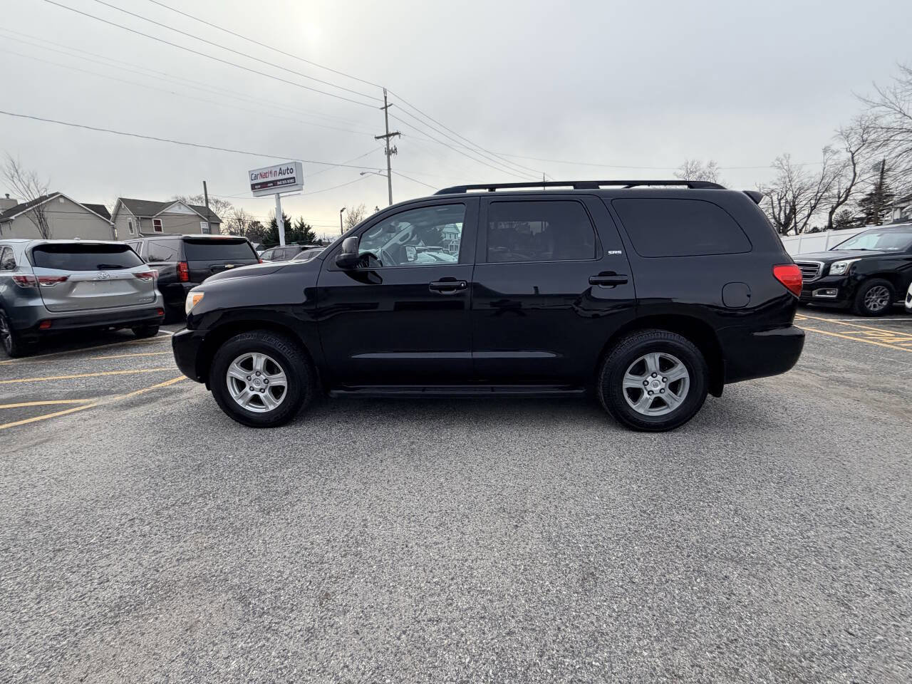 Used 2013 Toyota Sequoia SR5 w/ Premium Pkg image 20