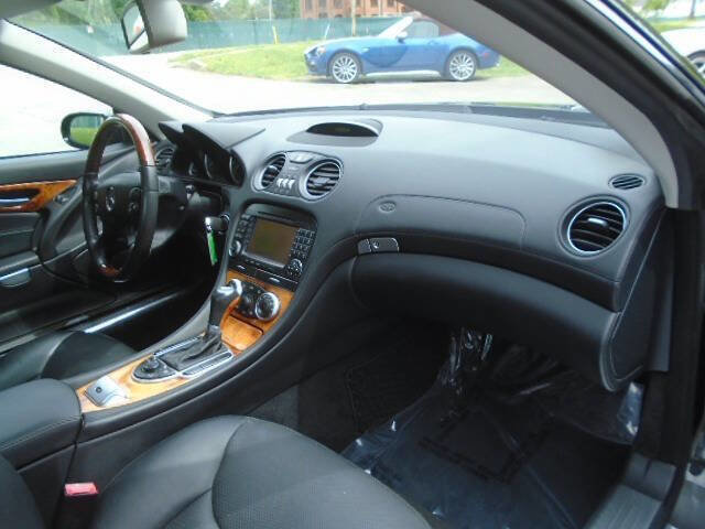 Used 2007 Mercedes-Benz SL 550 image 13