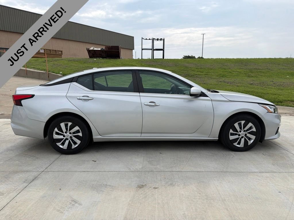 Certified 2019 Nissan Altima 2.5 S FWD image 4