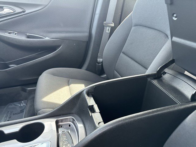Used 2023 Chevrolet Malibu LS FWD image 23