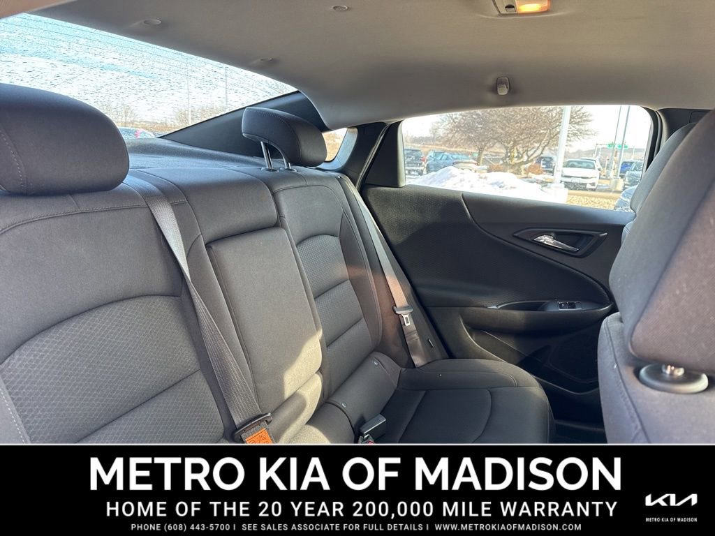 Used 2023 Chevrolet Malibu LT image 32