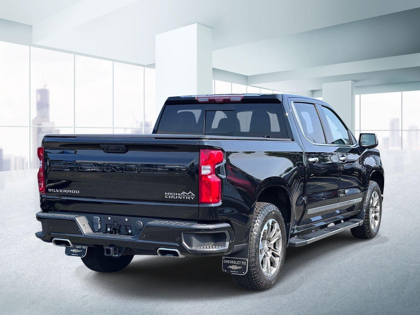 Used 2024 Chevrolet Silverado 1500 High Country w/ Technology Package AWD/4WD image 4