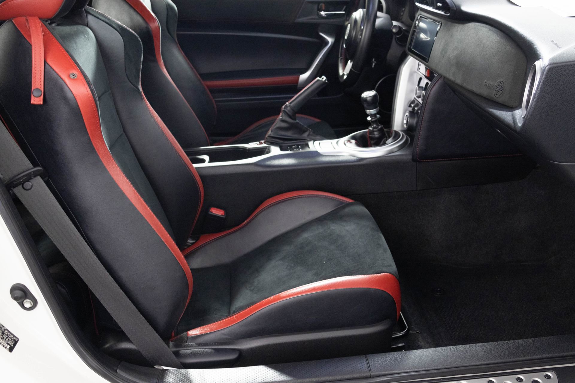 Used 2020 Toyota 86 image 35