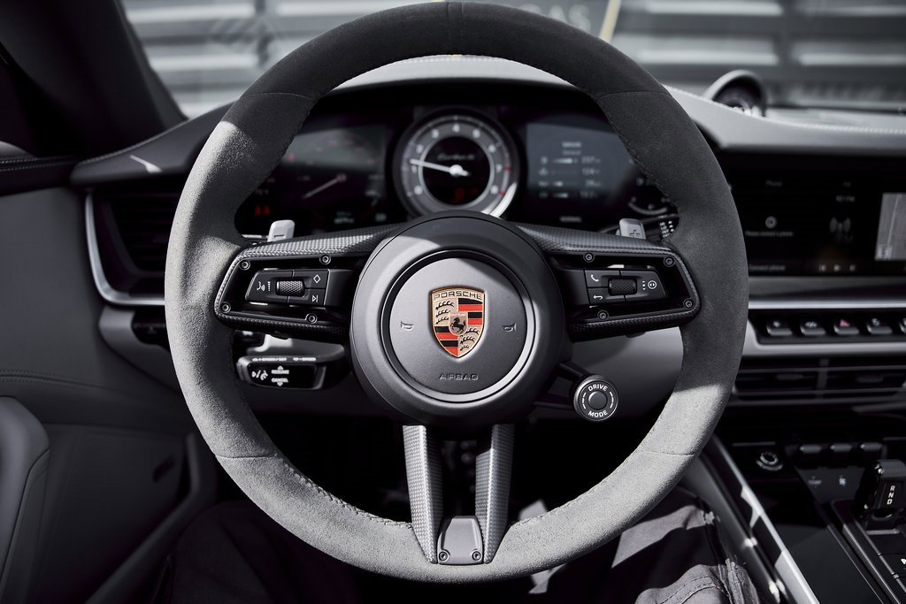 Used 2025 Porsche 911 Turbo S image 48